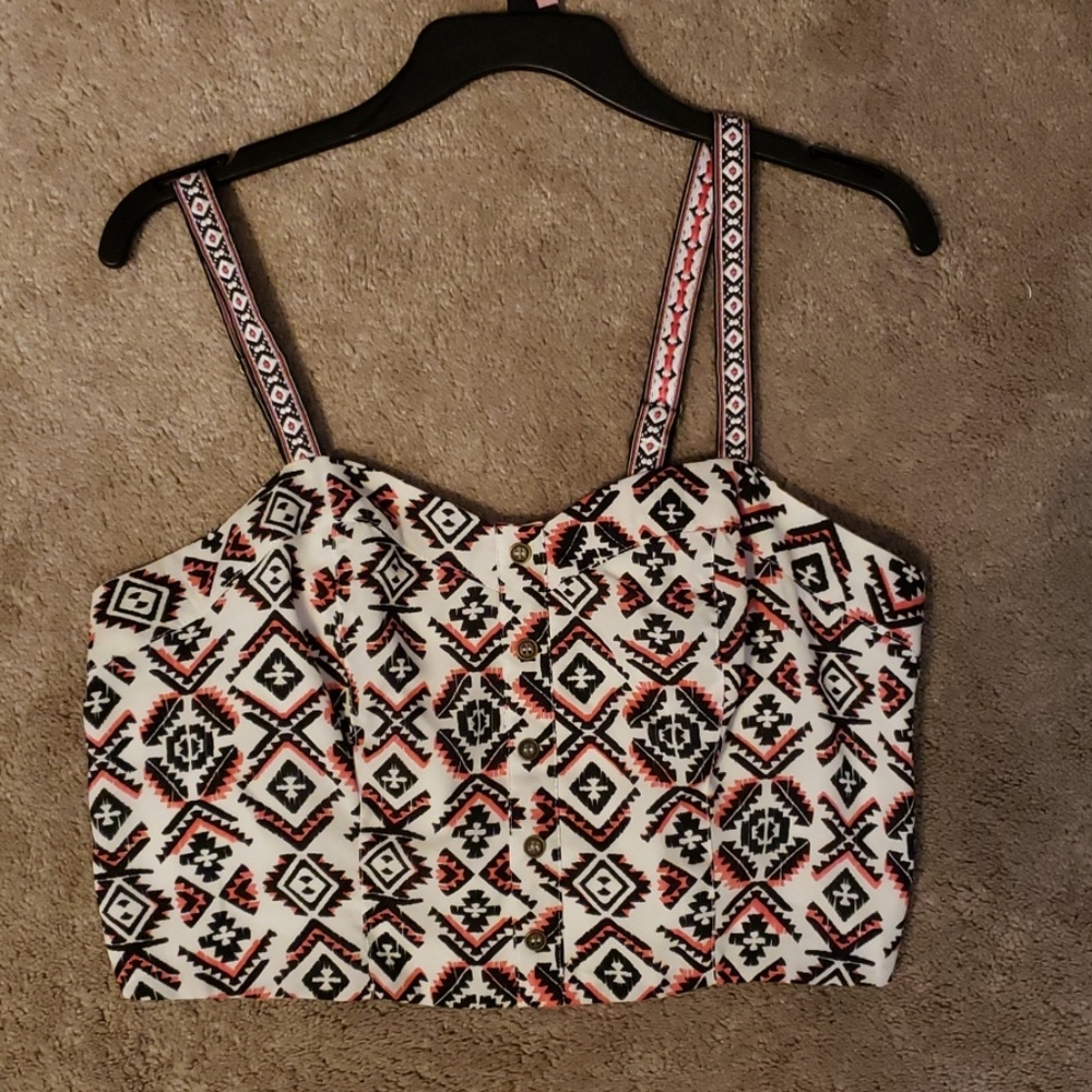 Crop top